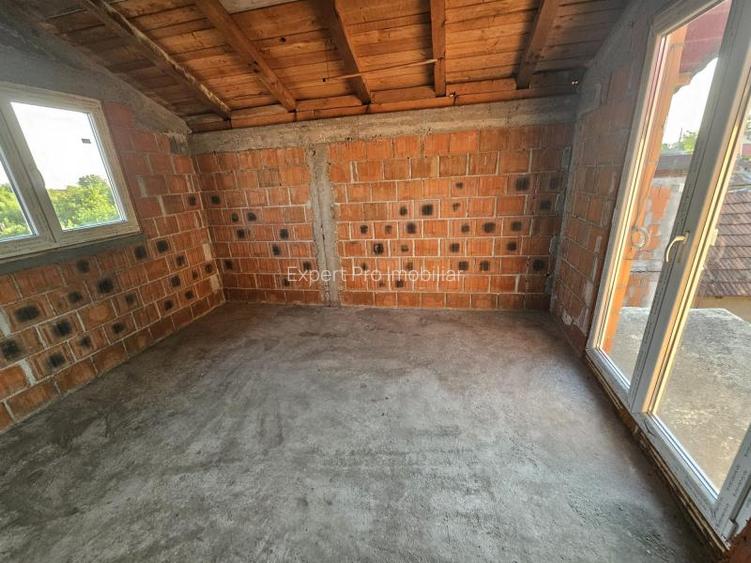 Ciorogarla CENTRAL Casa la Rosu 5Cam+2Bai+3Balc Teren 516mp Intabulata - 12