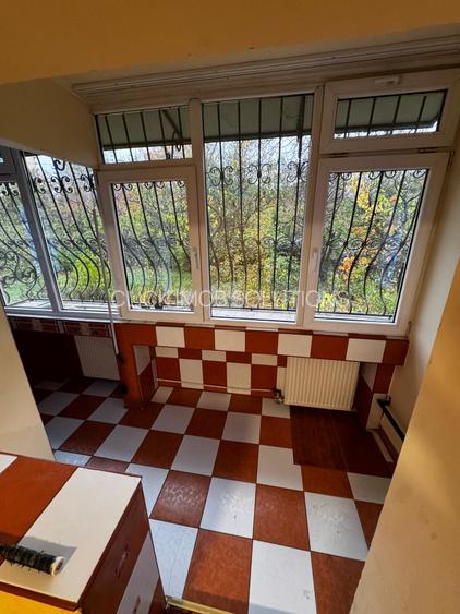 Tineretului -parc-centrala proprie - 11