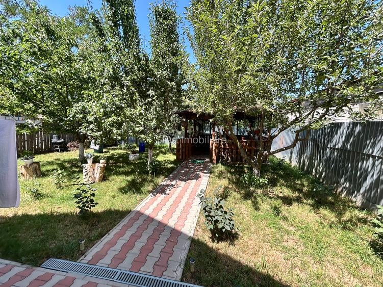 Casa 5 camere de vanzare, 175mp, teren 500mp - 16