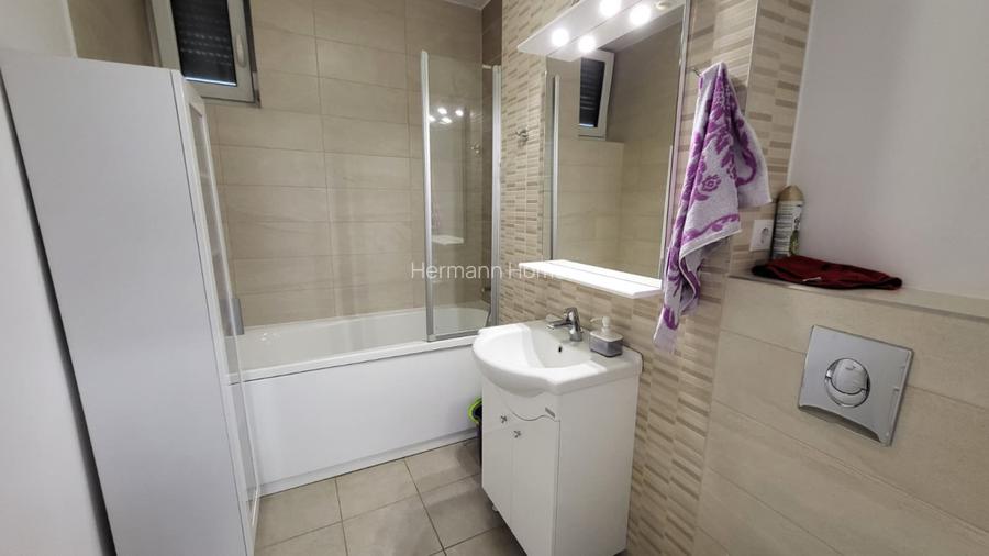 De inchiriat spatiu modern 49,6 mp, zona Kaufland - Sos. Alba Iulia - 5