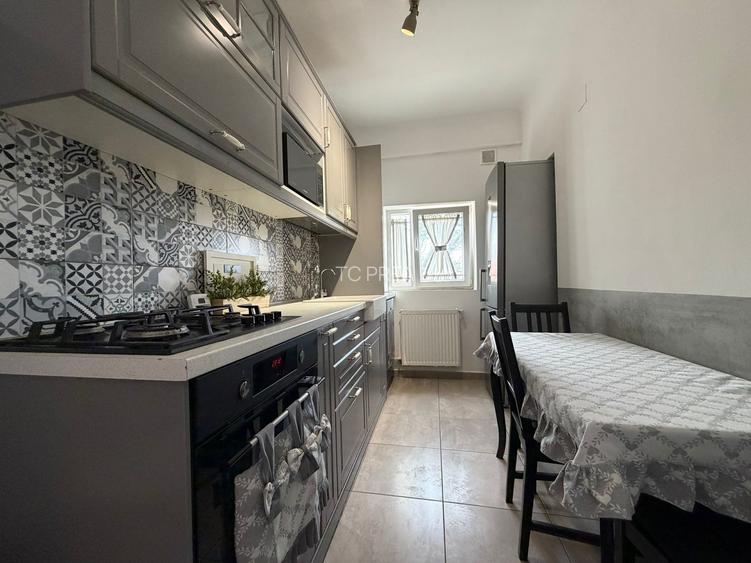 Bd.Aviatorilor 3 camere DECOMANDAT etaj 3/3 proprietar, renovat recent! - 3