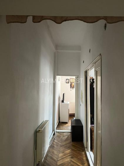 VANZARE 2 CAM ACADEMIEI- UNIVERSITATE - 10