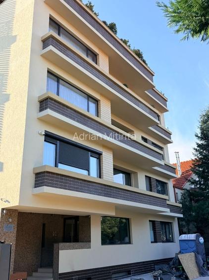 Apartament spatios cu vedere la padure - 13