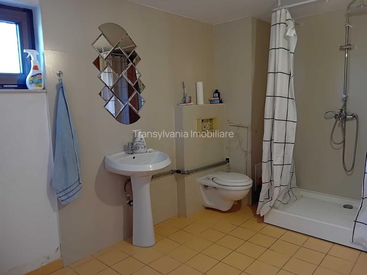 Apartament la parterul unei vile | 70 mp | 2 parcari | Iris - 6