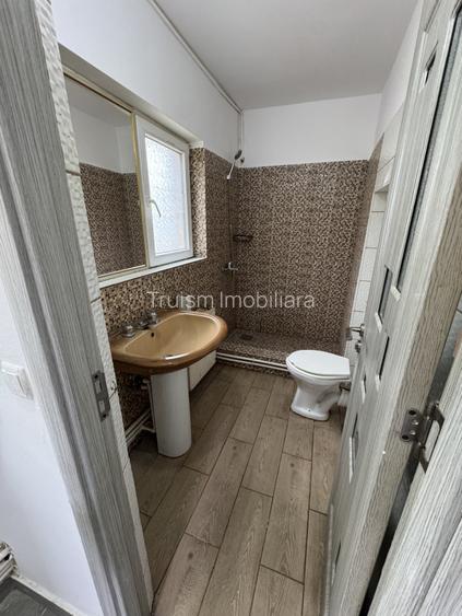 Casă individuală cu 4 camere în B-dul București - 8