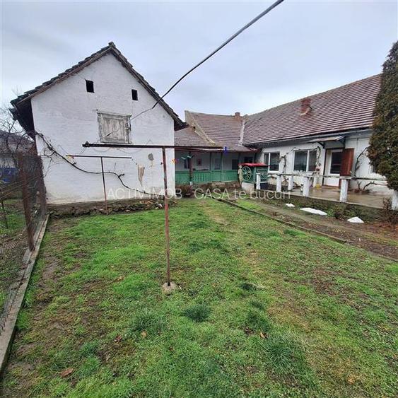 Bocsa Montana, Casa mare la strada principala - 21