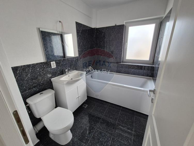 Apartament 3 camere decomandat parter - 14