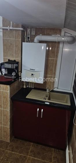 Proprietar - Apartament de 2 camere transformat in 3 - 5