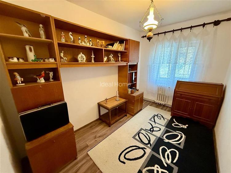 Petru Poni - 3 Camere Decomandat - Mobilat/Utilat - Bloc dupa 80 - 5