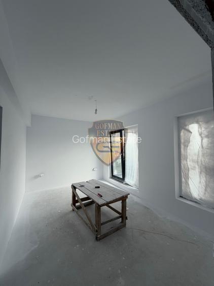 Casa de vanzare , 157 mp , Tomis Plus, terasa 15 mp, 2 locuri de parcare, teren - 12
