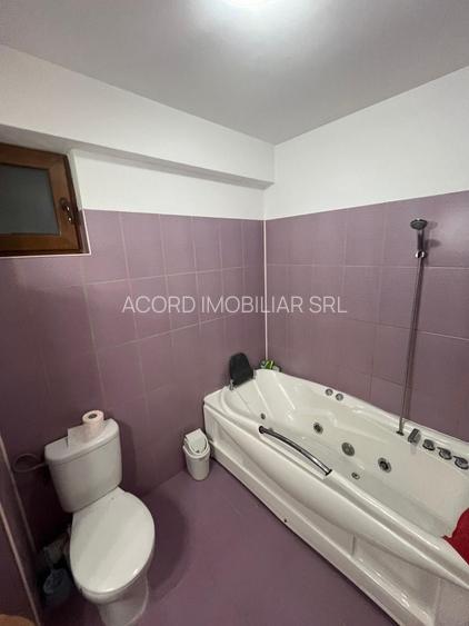 Apartament cu 4 camere FOARTE MARE inel 1 - 12