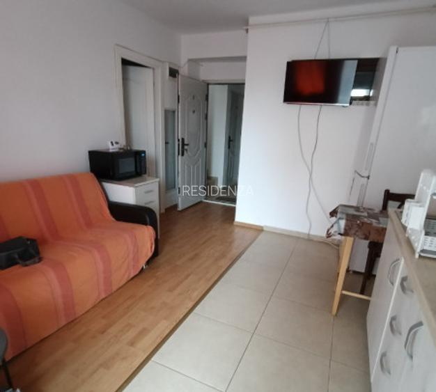 2 camere parter vila, curte proprie, parcare, Popesti , centrala,AC - 9