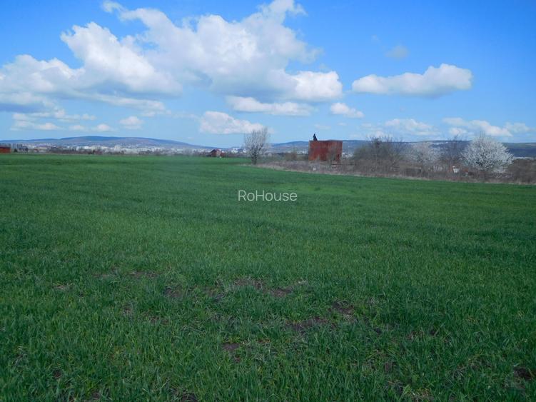 teren in zona Sopor - 3