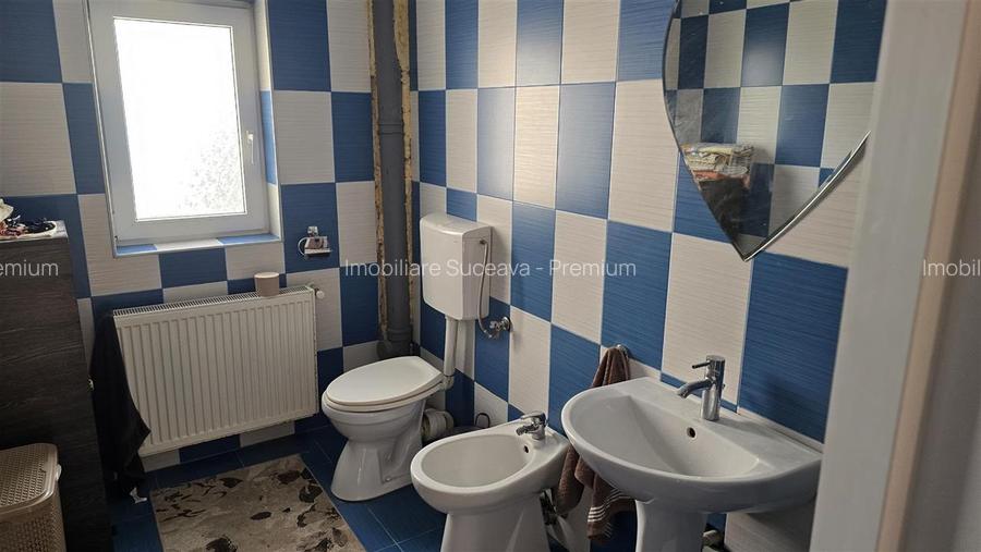 Casa si Spatiu Comercial Luncusoara Suceava De Vanzare - 11