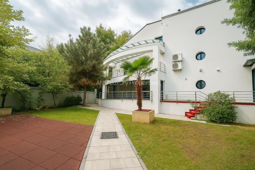 Herastrau-Vilă individuală unică cu dublu acces pentru un stil de viață rafinat - 2