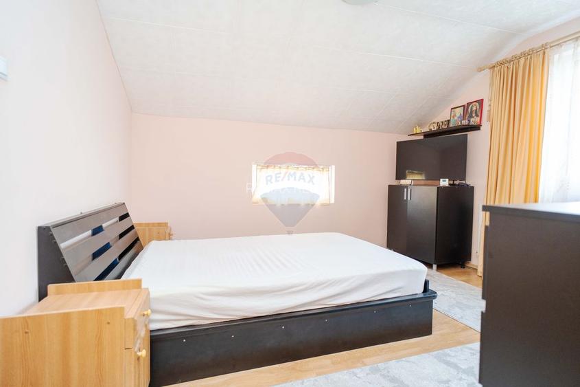 Casă / Vilă de Vânzare 200mp Teren 870mp Str. Soarelui - Valea Lupului - 20