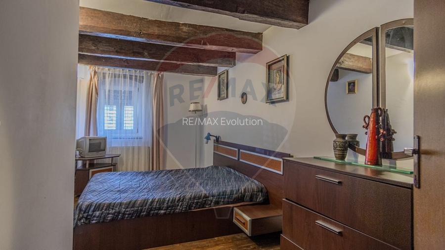 Casă Saseasca cu Poveste in inima Transilvaniei/5500 mp teren/Bunesti - 15