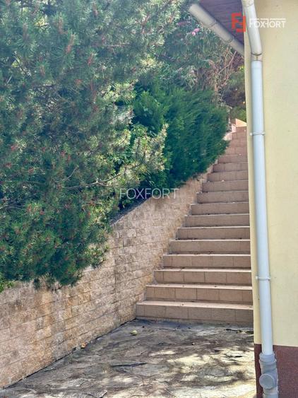 Casa individuala cu 5 camere si teren de 1 hectar - Ghioroc - Arad - 30