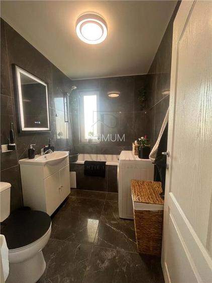 GIROC - 3 CAM - LOC PARCARE - INCALZIRE PARDOASEALA - UTILAT/MOBILAT MODERN - 8