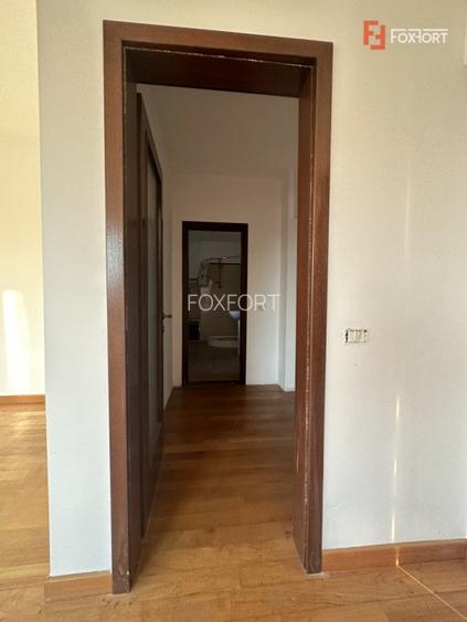 Casa individuala cu 10 camere si piscina, in Dumbravita - ID  C5624 - 8