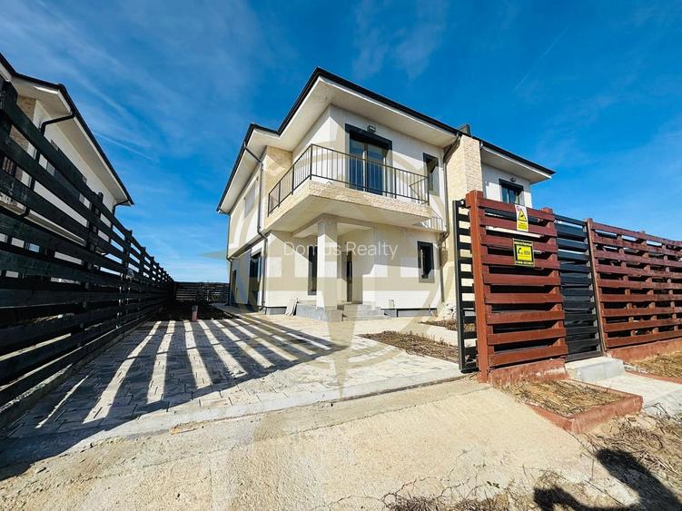 DOM00389 - VIla de 4 camere Corbeanca cu vedere lac - 2