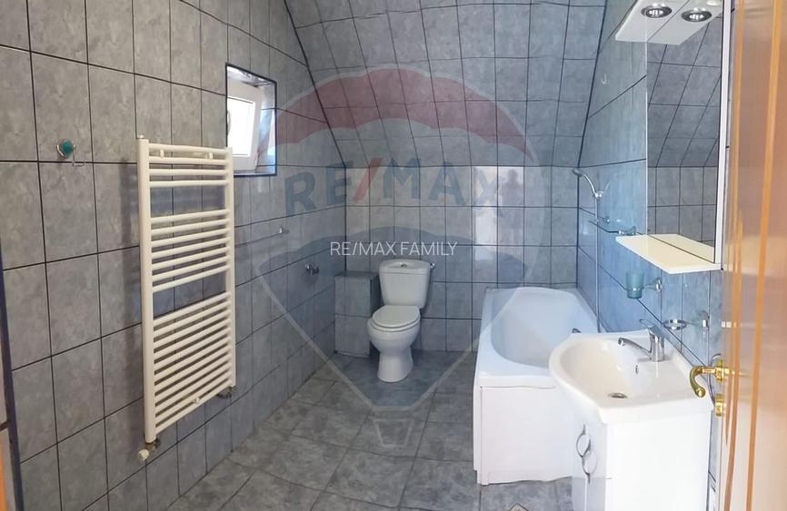 Casă cu mansardă cu 5 camere de vânzare în zonă metropolitană Paleu - 14