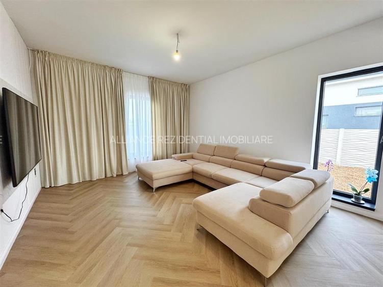 Casa individuala P+M - 3, 4 sau 5 camere - teren 389mp - Ansamblu rezidential - 3