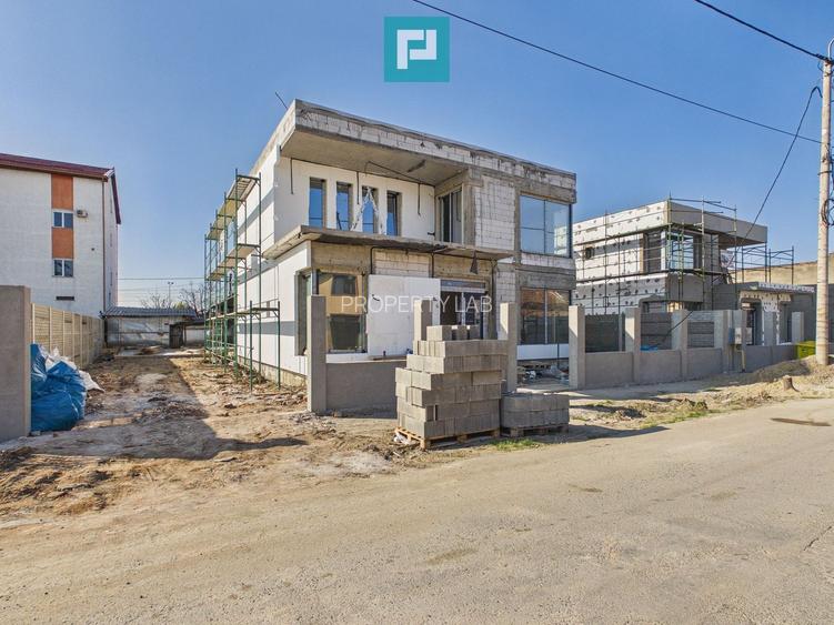 Casă deosebită în Parneava – Strada Griviței - 3