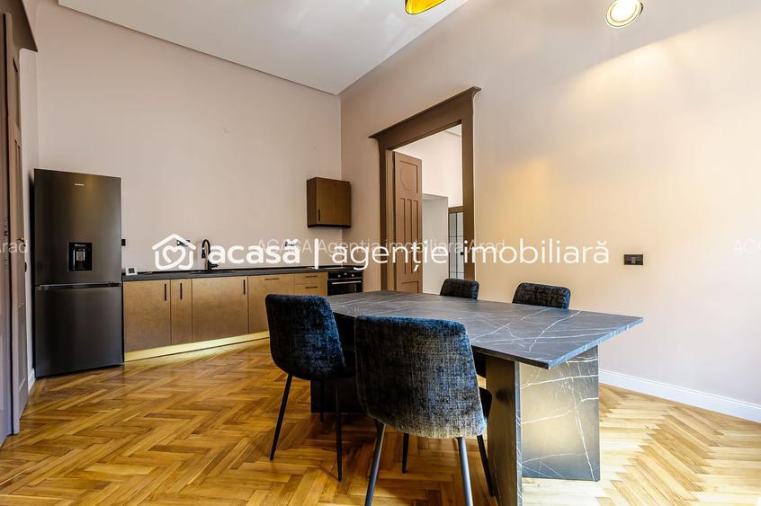 Apartament ULTRACENTRAL cu 3 camere, la cheie, renovat recent - 2