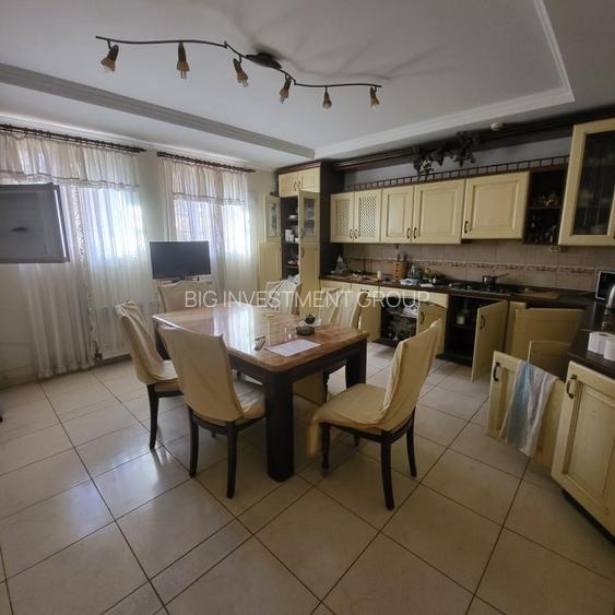 Vila boiereasca, superba, strada, linistita, nelipita de vreun alt imobil - 34