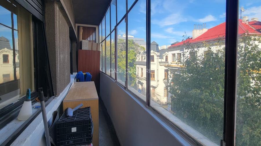 Studiou cochet pe Vasile Lascăr – ideal pentru investiție sau birou-Comision 0% - 13