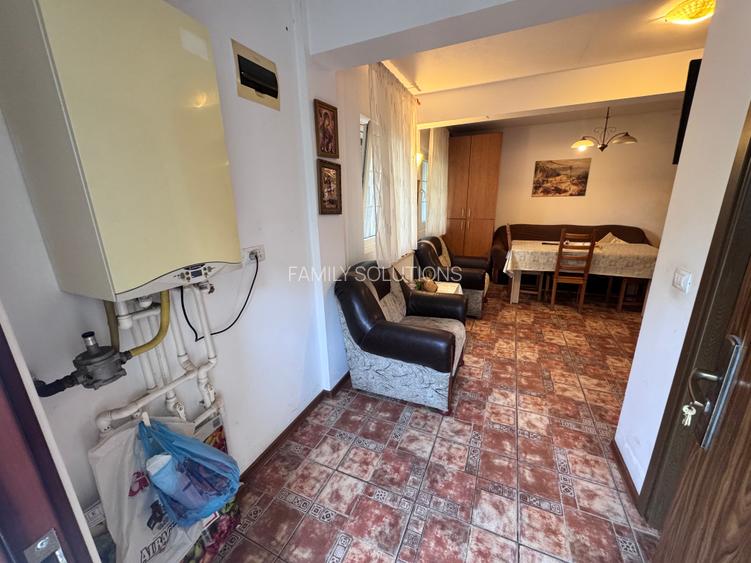 Casa deosebita sector 4 P+1+M. 6 cam.Util 418mp. Teren 1638m - 58