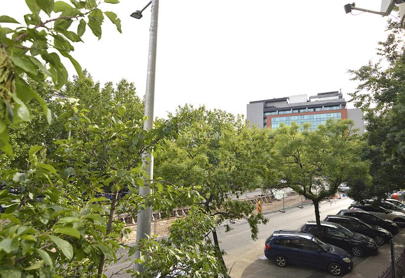 INCHIRIERE APARTAMENT 3 CAMERE CALEA CALARASILOR – METROU PIATA MUNCII - 35