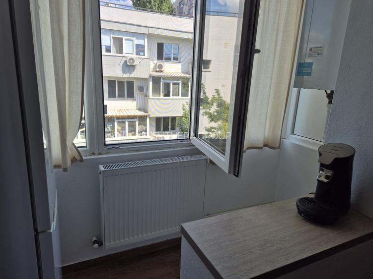Direct Proprietar, Ap. de inchiriat 3 camere, zona metrou Dristor - 6