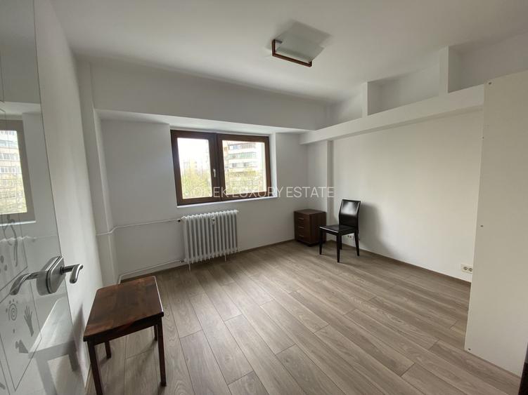 Apartament de închiriat 5 camere birou ideal firmă - 16