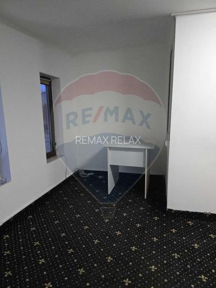 Spațiu de birouri/comercial de 45mp de închiriat în zona Nicolina - 3