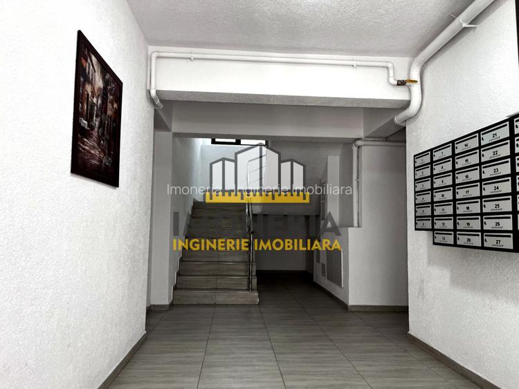 2 camere -0% comision -curte 49 mp -metrou 1 Dec -decomandat - 16