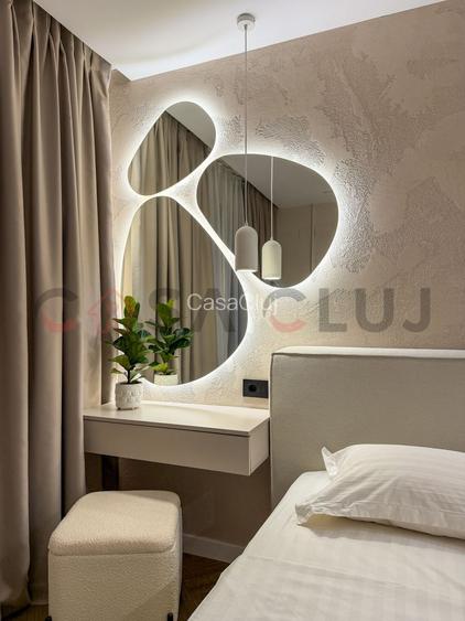 2 camere superbe, la cheie, zona The Office! - 10