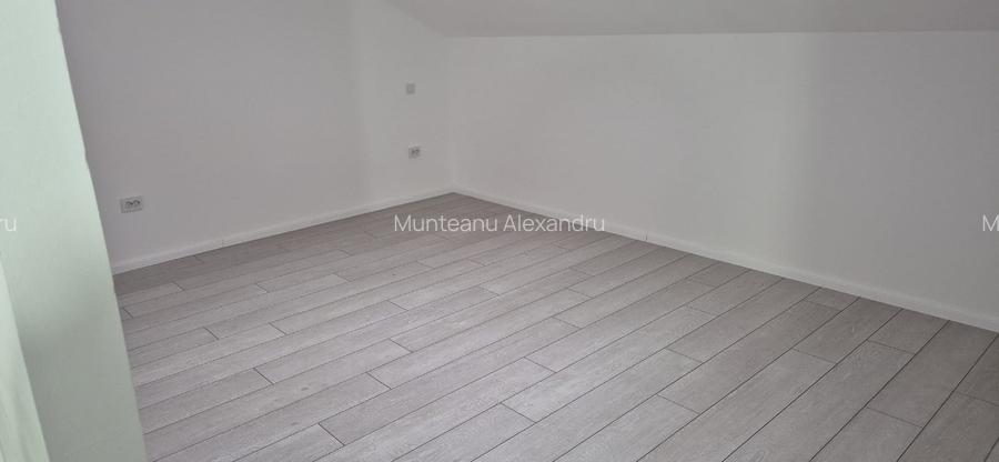 Casa tip înșiruită 175.000 - 9