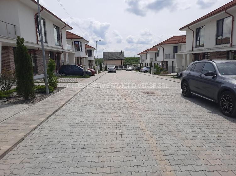 FARA COMISION in COMPLEX REZIDENTIAL in Mogosoaia case cu 5 camere 3 bai P+1+pod - 28