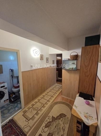 Apartament 3 camere decomandat cu 2 bai - etaj 2 - 1980 - 3