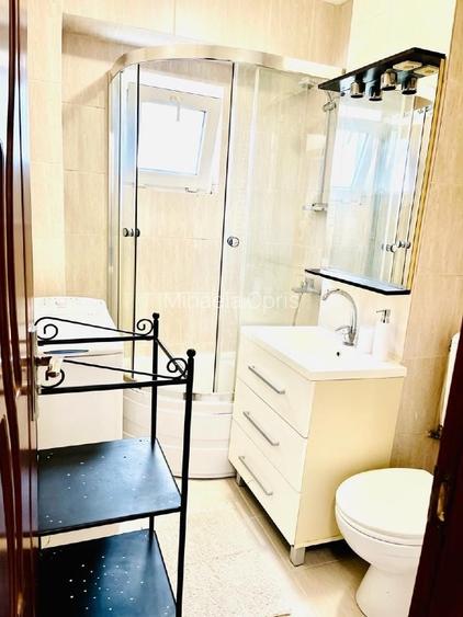 Vand garsoniera renovata cu centrala proprie - Bd. Basarabia/Chisinau - 6