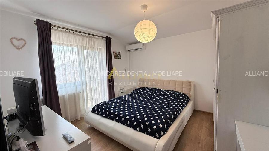 Duplex - 4 camere - 2 bai - 350mp teren - 10