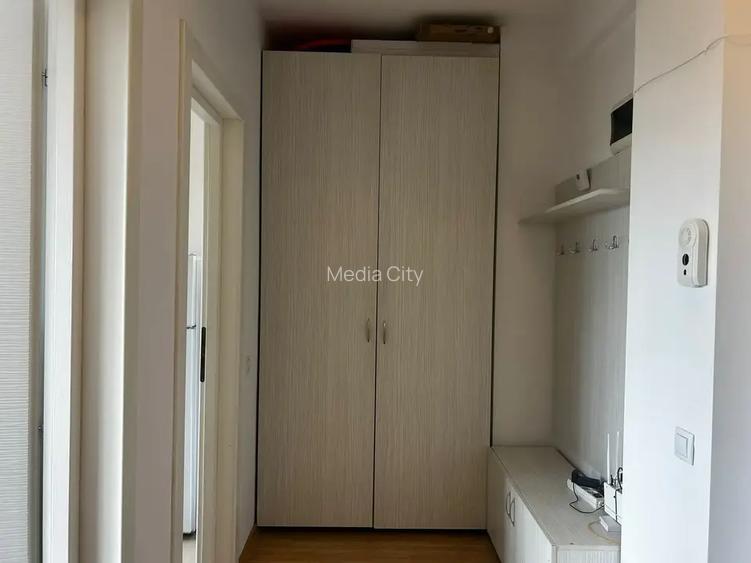 Garsoniera spatioasă de închiriat în zona Grand Arena - 7