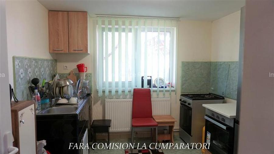 BUDESTI - CASA LANGA ORAS, TEREN 935 MP - 9