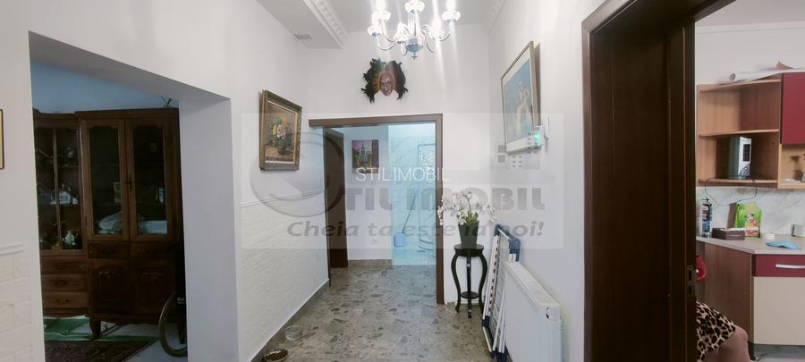 APARTAMENT ULTRACENTRAL , PIATA UNIRII, CUZA VODA 70 MP PLUS CURTE - 35