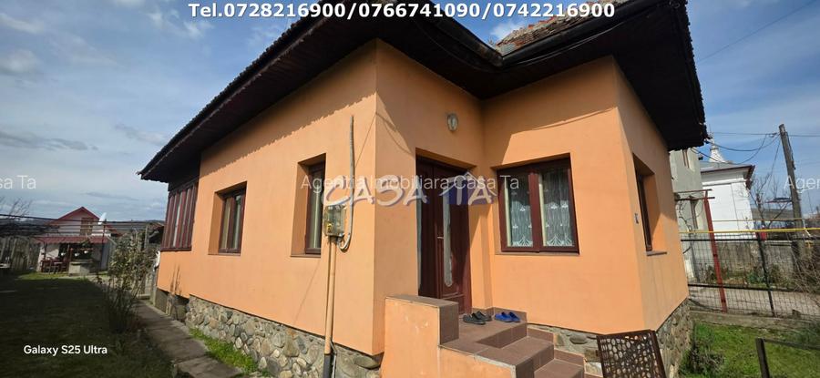 Casa cocheta, situata in Targu Jiu, Bld Ecaterina Teodoroiu - 4