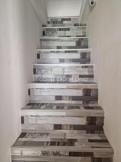 Zona Centrul Vechi Subsol Parter si Mezanin  suprafata de 40 utilat pt Burgherie - 12