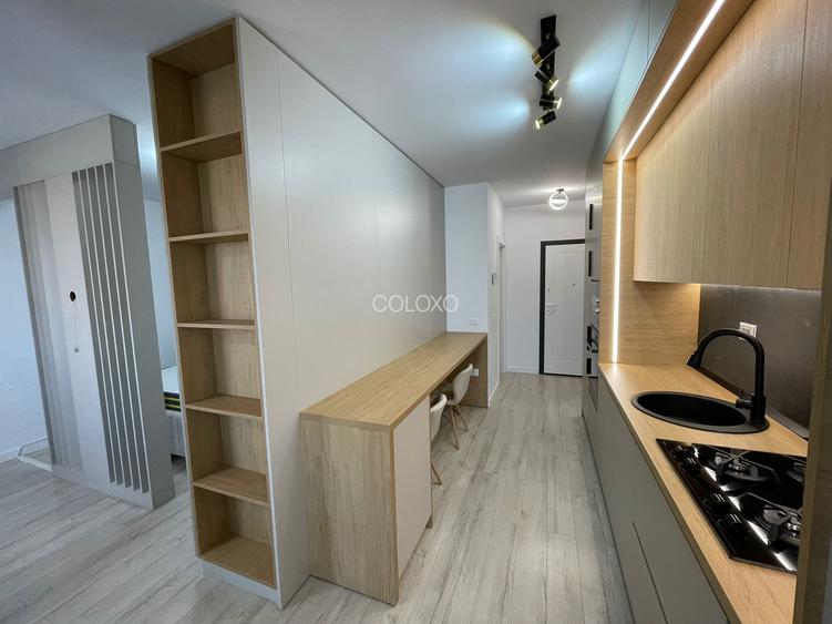Studio Premium | Comat Towers | Living & Dormitor Delimitate - 14