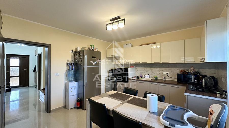 Casa individuala cu 4 camere, teren 820 mp, Dumbravita - 4